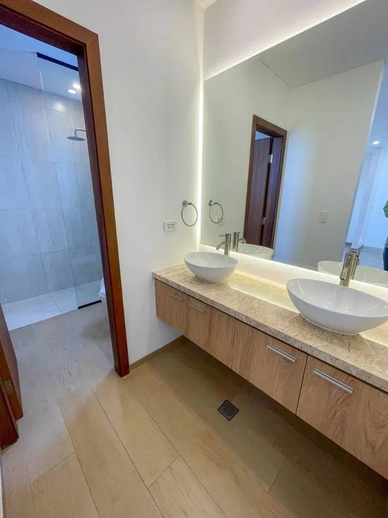Brand-new 4-bedroom house for sale in Mar Adentro, Urubó: foto 14 de 29