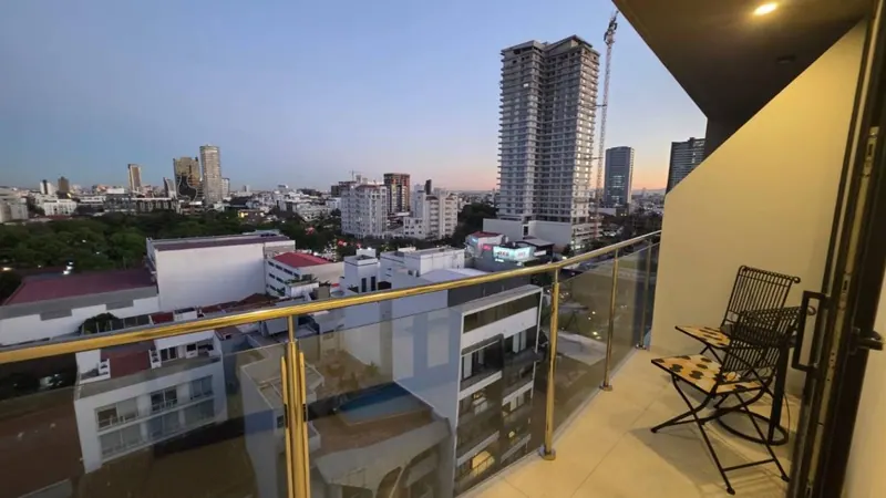 Brand-new studio for rent in the Golden Tower building: foto 9 de 16