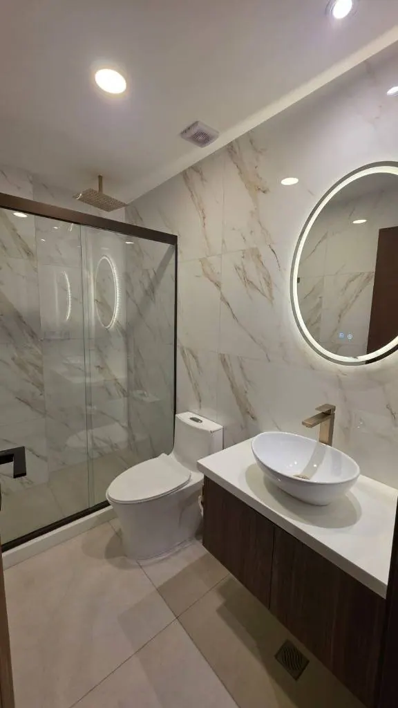 Brand-new studio for rent in the Golden Tower building: foto 14 de 16