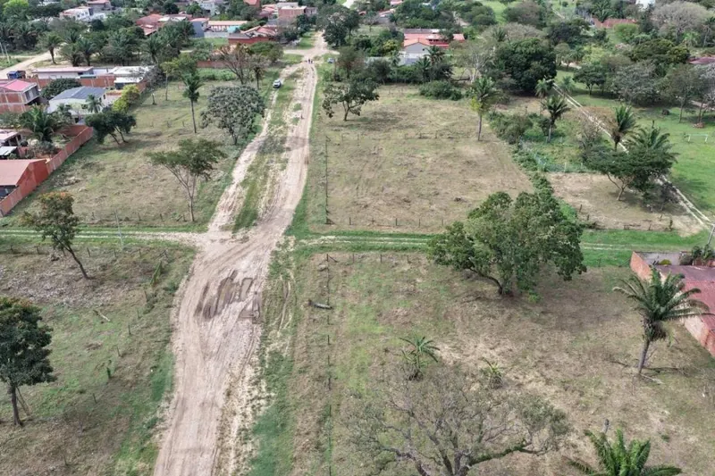 Terreno en esquina de 2.193 m² en venta en la doble vía La Guardia: foto 2 de 3