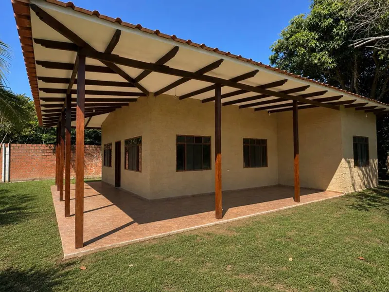 Casa quinta de 3 dormitorios en venta en Cotoca, 525 m²: foto 5 de 7