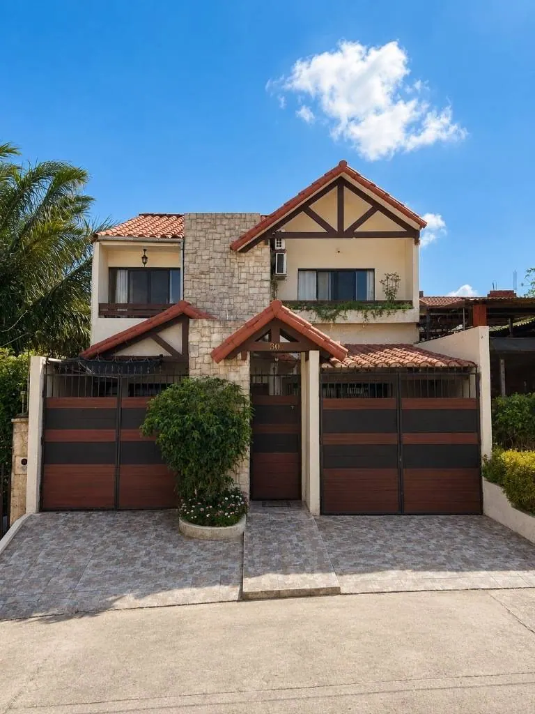 3-bedroom house for sale in the North Zone, near Radial 27: foto 3 de 6