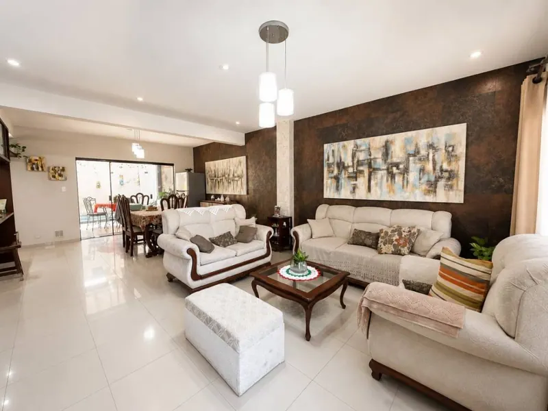 3-bedroom house for sale in the North Zone, near Radial 27: foto 1 de 6