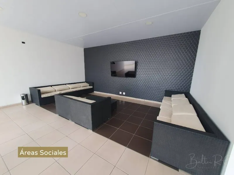 Departamento amoblado de 2 dormitorios en venta en el edificio Sky: foto 16 de 17