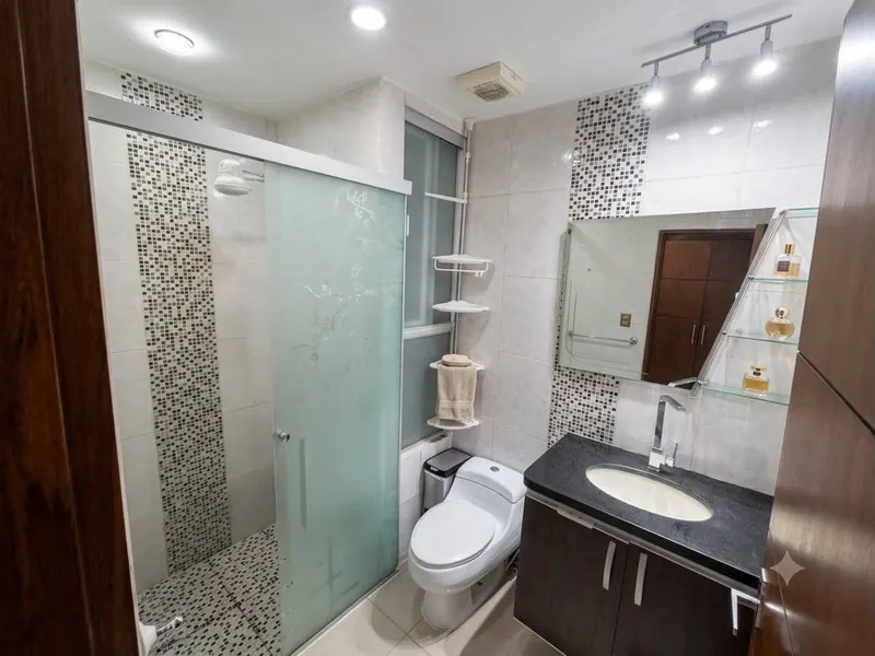 Departamento amoblado de 3 dormitorios en venta en edificio Kairos: foto 5 de 16