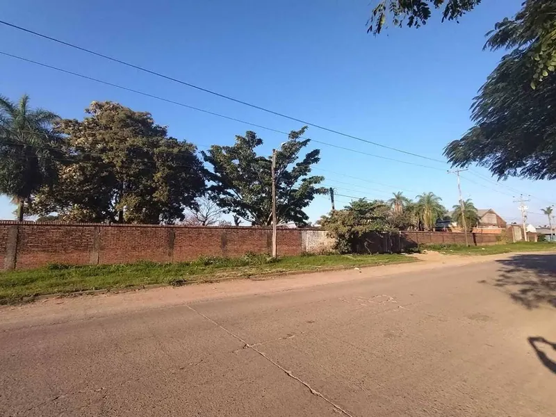Terreno de 5040 m² en venta sobre avenida colectora, Zona Este: foto 4 de 8