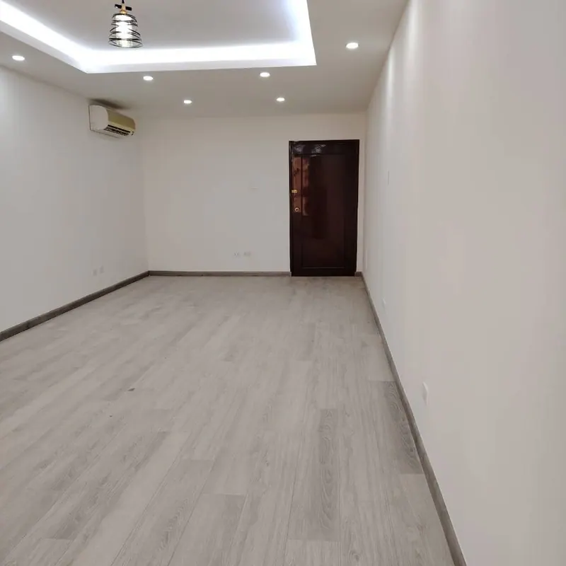 Oficina de 40,59 m² en alquiler en Torres CAINCO, Centro: foto 4 de 5