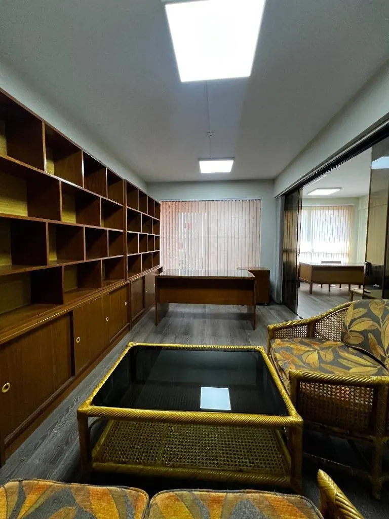 Oficinas de 108 m² en venta en el edificio Zumar, Centro: foto 8 de 16