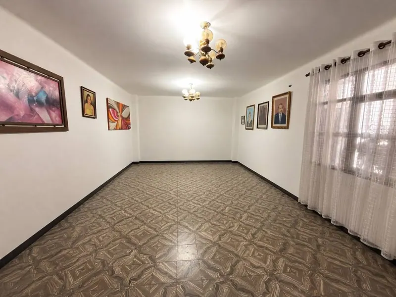 5-bedroom house for sale in the East Zone, Av. Melchor Pinto: foto 2 de 6