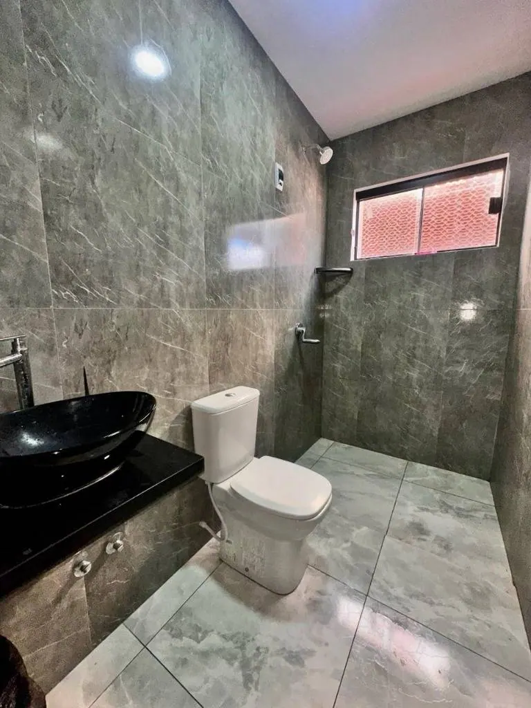 Casa con dos departamentos en venta en la Radial 25, Zona Norte: foto 6 de 7