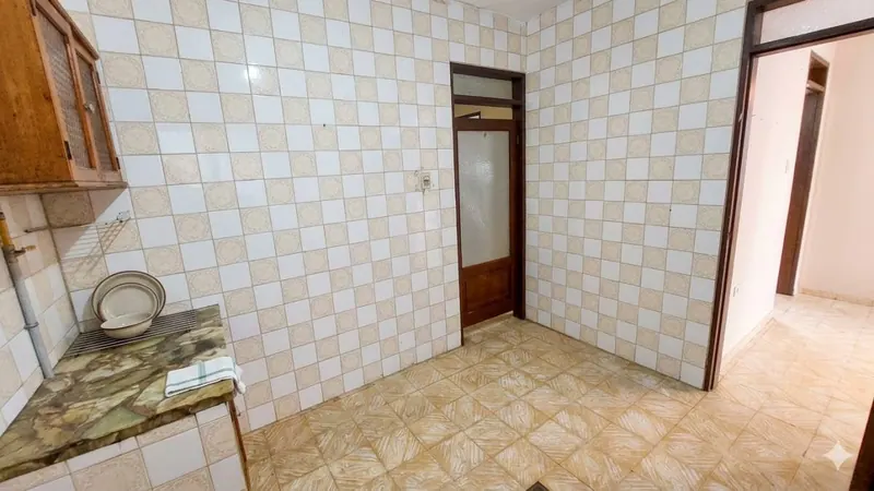 265 m² house for sale on Av. Charcas, commercial use: foto 9 de 20