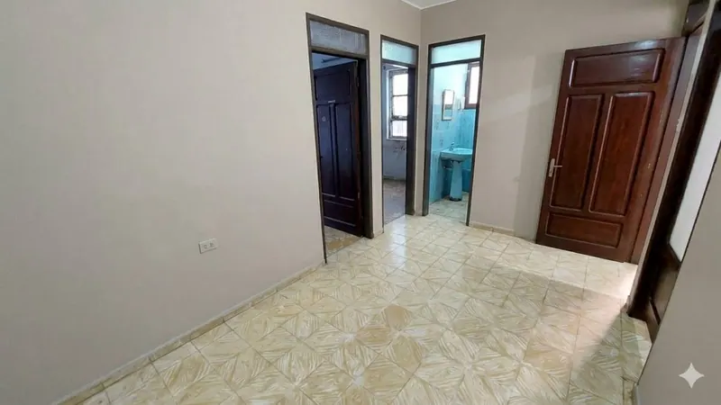 265 m² house for sale on Av. Charcas, commercial use: foto 10 de 20