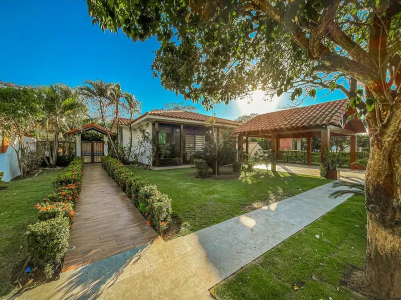 Casa de 4 dormitorios en venta en el condominio La Casona, Zona Este: foto 3 de 20