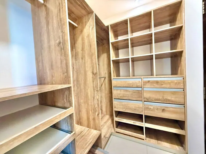 Casa amoblada de 6 dormitorios en alquiler en Brisas del Norte I: foto 7 de 13