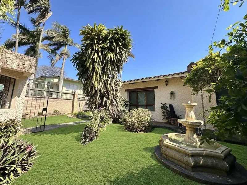 Casa de una planta con 4 dormitorios en venta en el barrio Polanco: foto 3 de 12