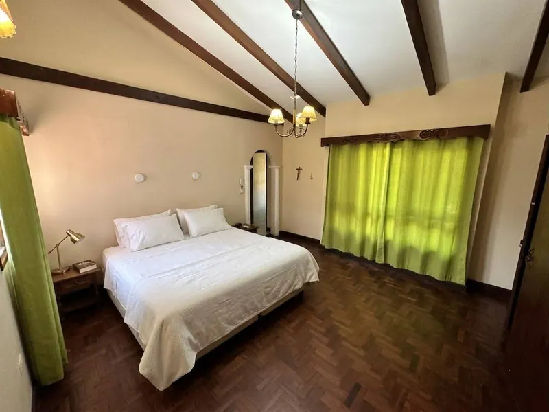 Casa de una planta con 4 dormitorios en venta en el barrio Polanco: foto 8 de 12