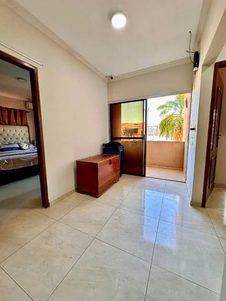 4-bedroom house with pool for sale on Av. Beni: foto 9 de 15