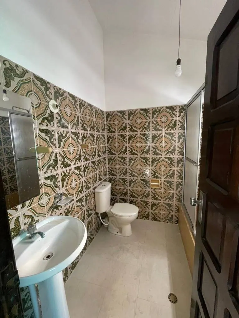 Casa de 3 dormitorios en venta en el barrio Urbari, 450 m²: foto 17 de 18