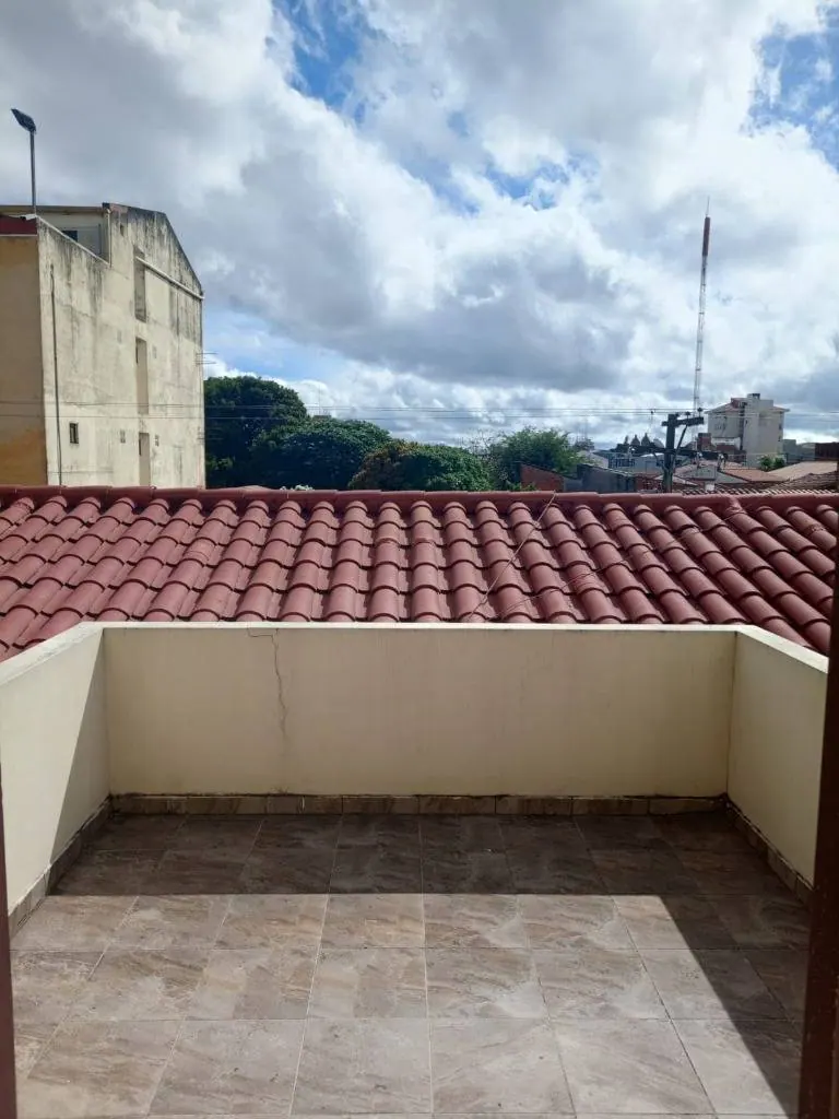 House with independent apartment for sale downtown, 1st ring: foto 13 de 18
