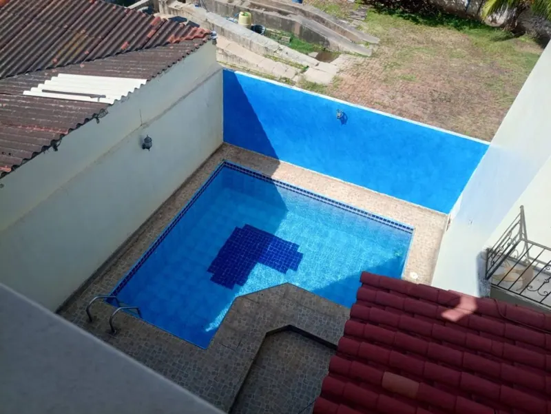 House with independent apartment for sale downtown, 1st ring: foto 14 de 18