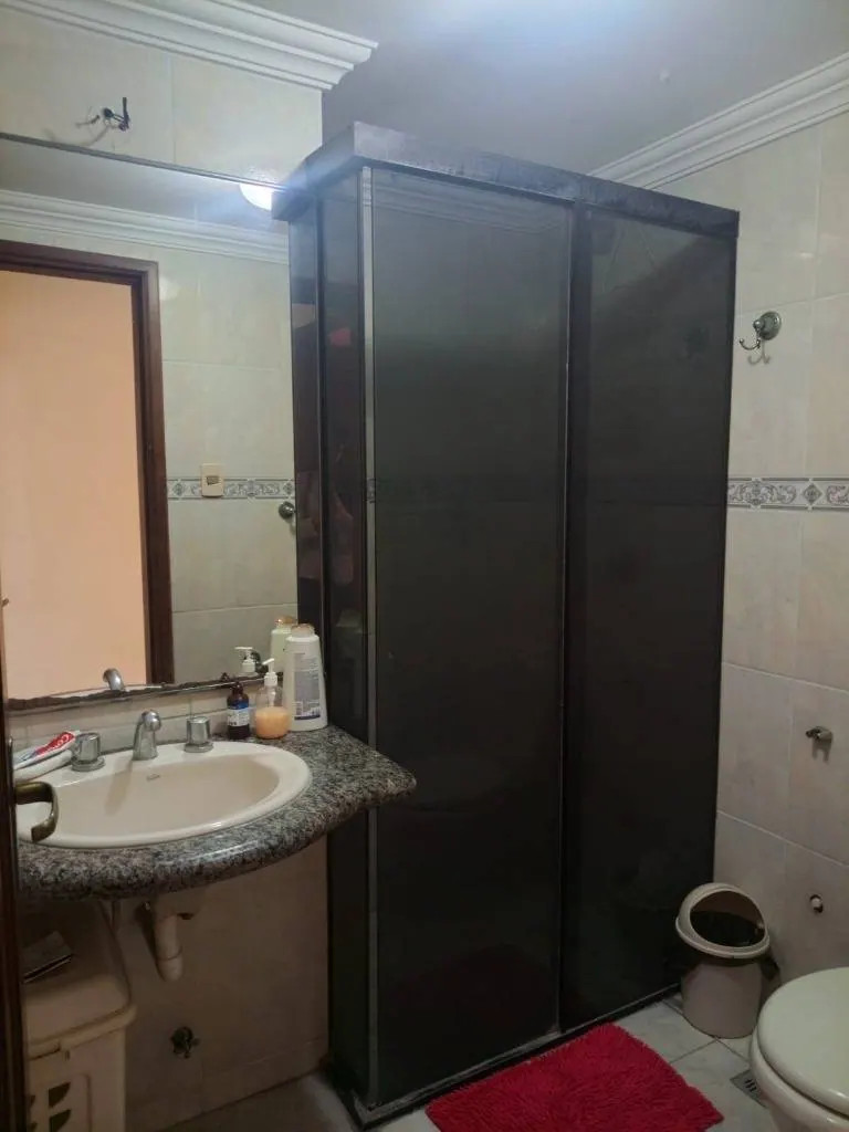 House with independent apartment for sale downtown, 1st ring: foto 15 de 18