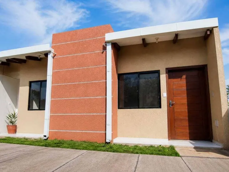 Casa en condominio de 2 dormitorios en venta en La Guardia, Km 12