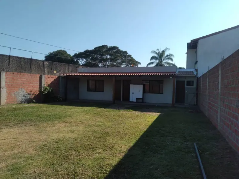 Terreno de 421,43 m² en venta en la Zona Norte, av. G77: foto 3 de 4