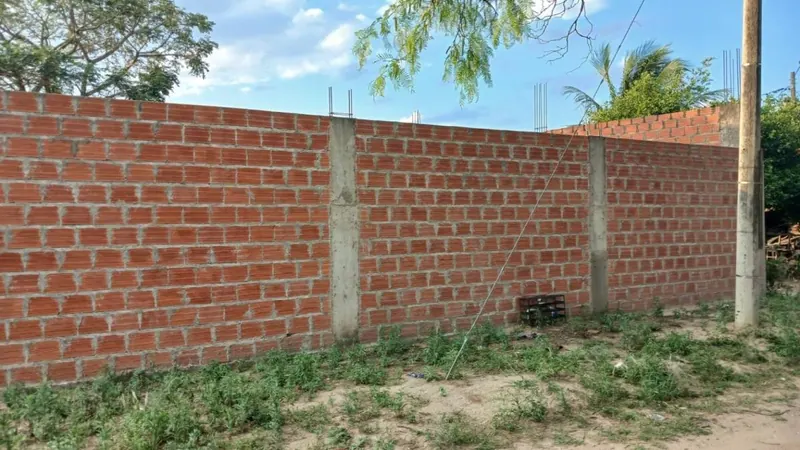 Dos terrenos juntos en esquina en venta en la Zona Sur, 532,75 m²