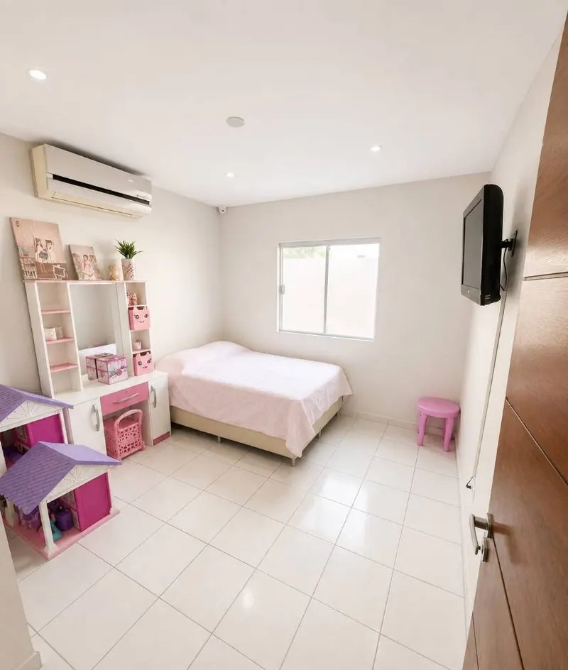Casa de 3 dormitorios con piscina en venta en la Zona Norte: foto 5 de 11