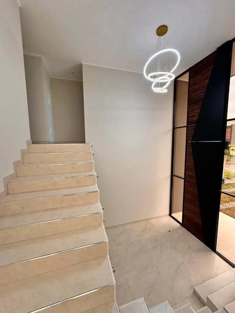 4-bedroom house with pool for sale in Lomas del Urubó: foto 13 de 16