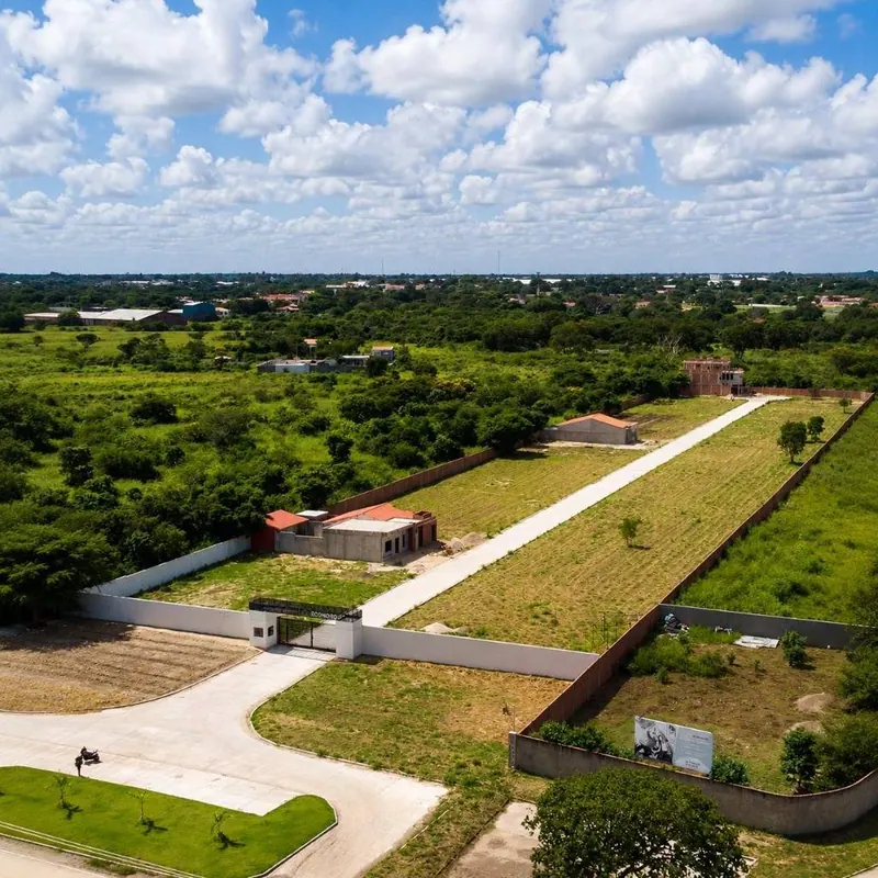 Terreno de 208,13 m² en venta sobre la Av. Radial 26, Zona Norte: foto 2 de 3