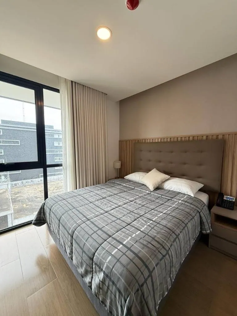 Departamento de 1 dormitorio en venta en In Towers, Urubó: foto 4 de 6