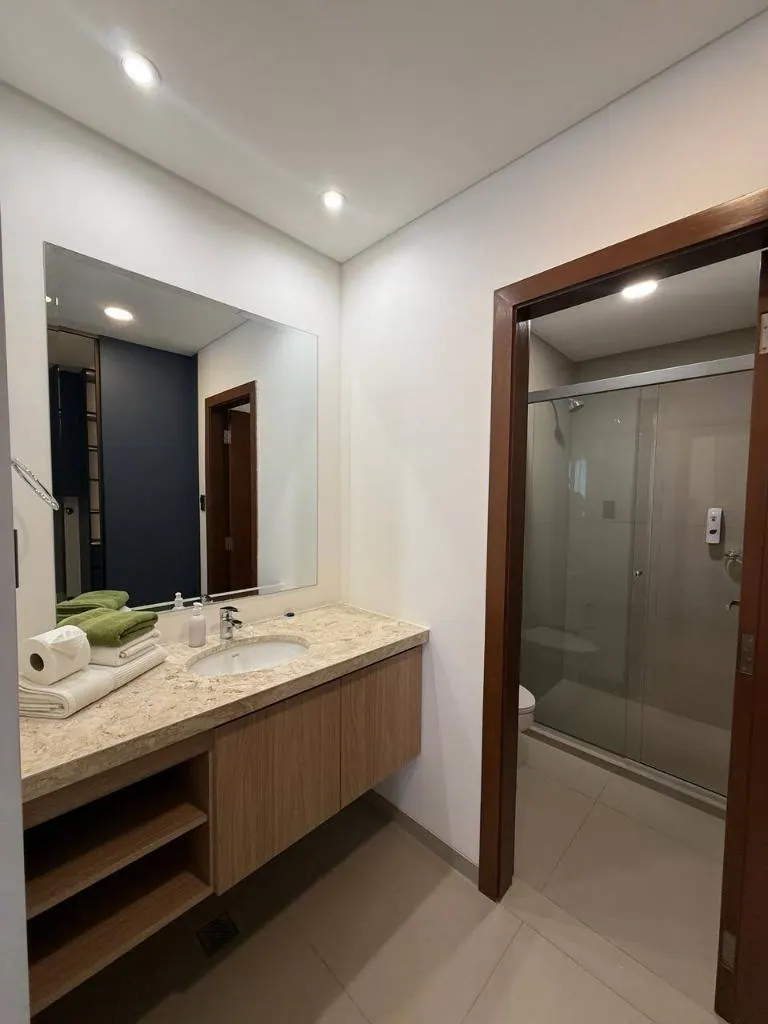 Departamento de 1 dormitorio en venta en In Towers, Urubó: foto 2 de 10