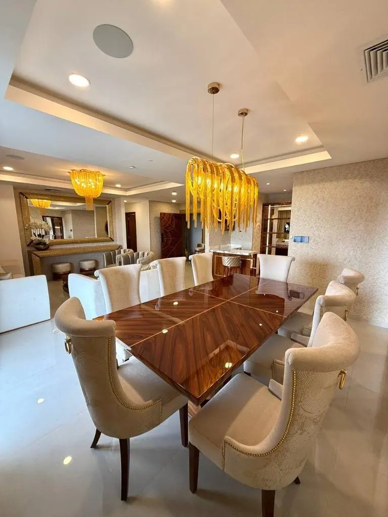 Penthouse amoblado de 3 dormitorios en venta en IN Towers, Urubó: foto 1 de 40