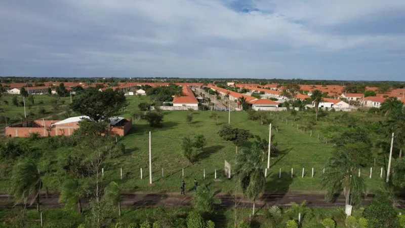 Terreno de 2.932 m² en venta en Clara Chuchio, Warnes: foto 1 de 2