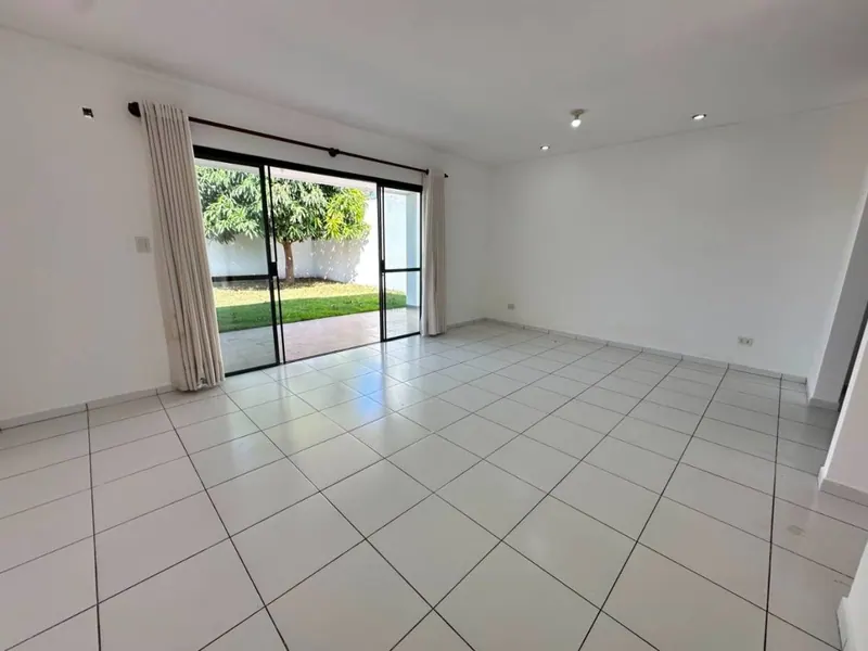 3-bedroom house for sale in the Fontana La Riviera 1 gated community: foto 11 de 24
