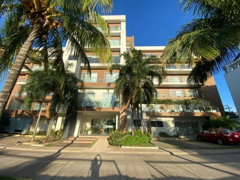 Departamento dúplex de 4 dormitorios en venta en la Zona Norte: foto 1 de 28