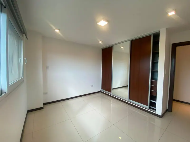 Departamento dúplex de 4 dormitorios en venta en la Zona Norte: foto 6 de 28