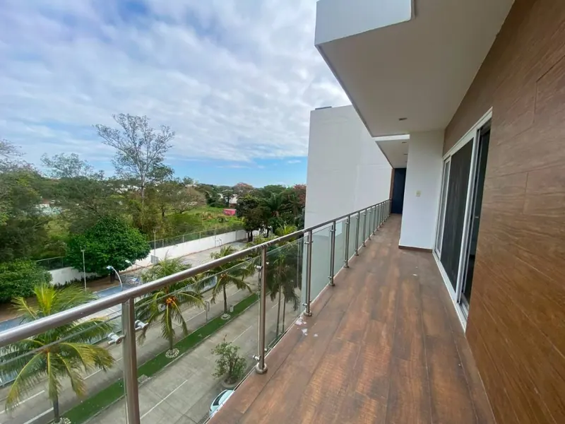 Departamento dúplex de 4 dormitorios en venta en la Zona Norte: foto 10 de 28