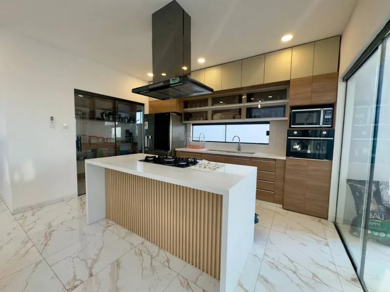5-bedroom furnished house for sale in Mar Adentro, Urubó: foto 4 de 12