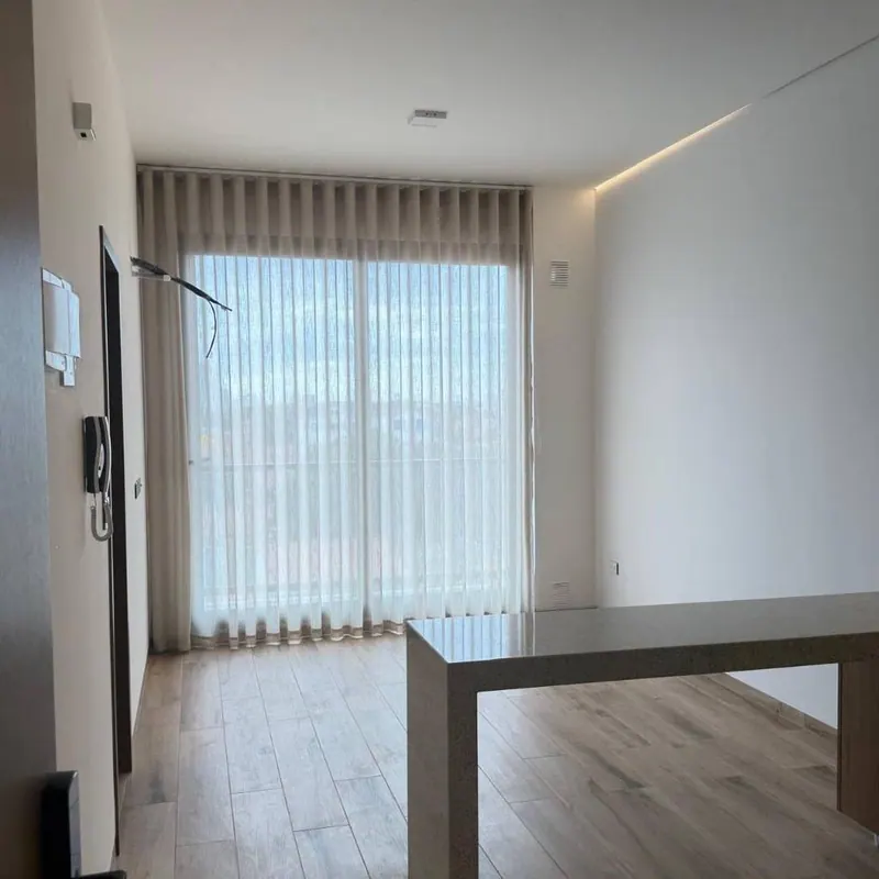 Departamento de 1 dormitorio a estrenar en venta sobre la Av. Beni: foto 6 de 9