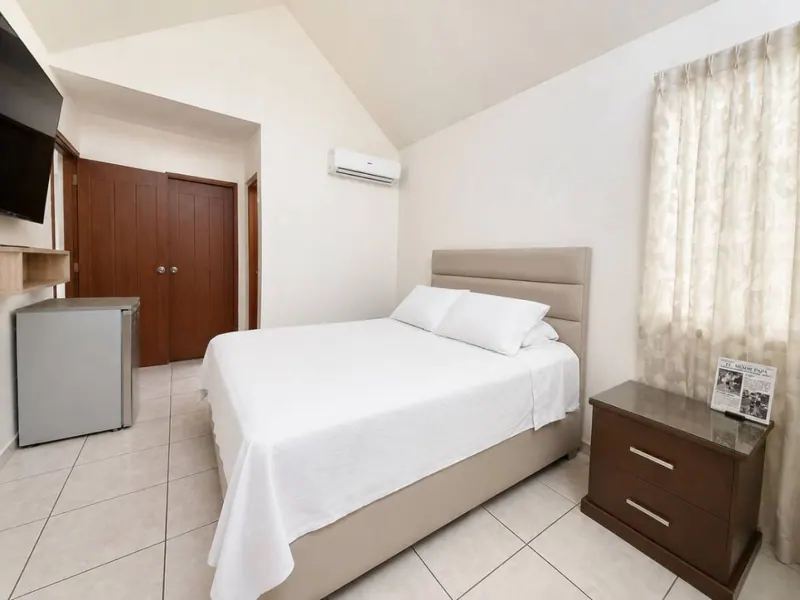Casa de 3 dormitorios en venta en el condominio Monet, Zona Norte: foto 5 de 14