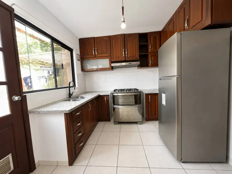 Casa de 3 dormitorios en venta en el condominio Monet, Zona Norte: foto 7 de 14
