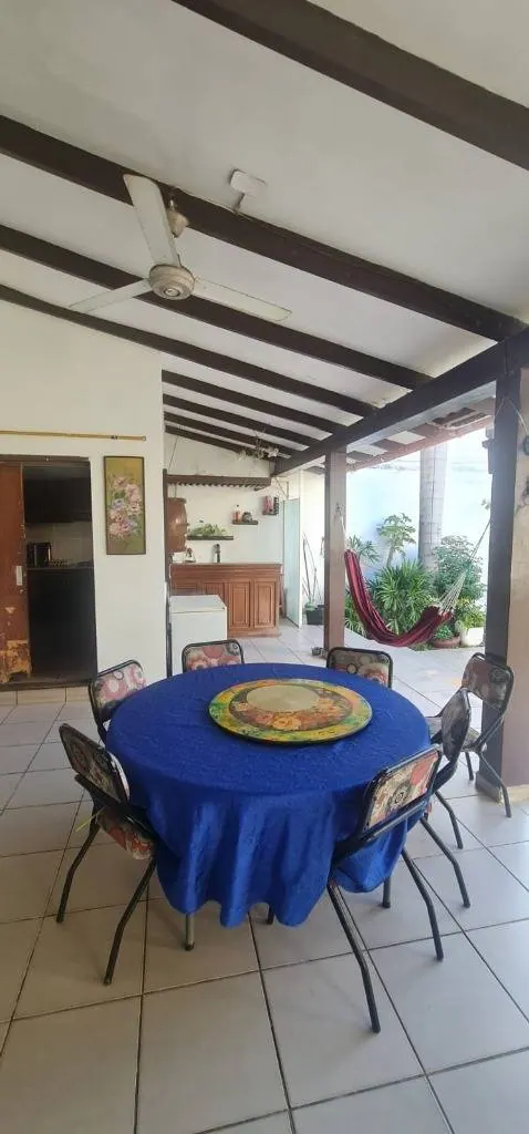 Casa de 4 dormitorios en venta en la Zona Norte, 360 m² construidos: foto 4 de 8
