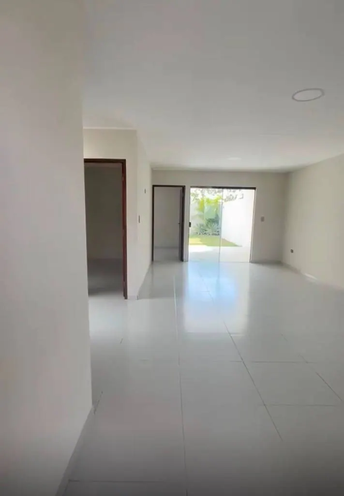 Brand-new 3-bedroom house for sale in the Akualand development, Warnes: foto 3 de 12