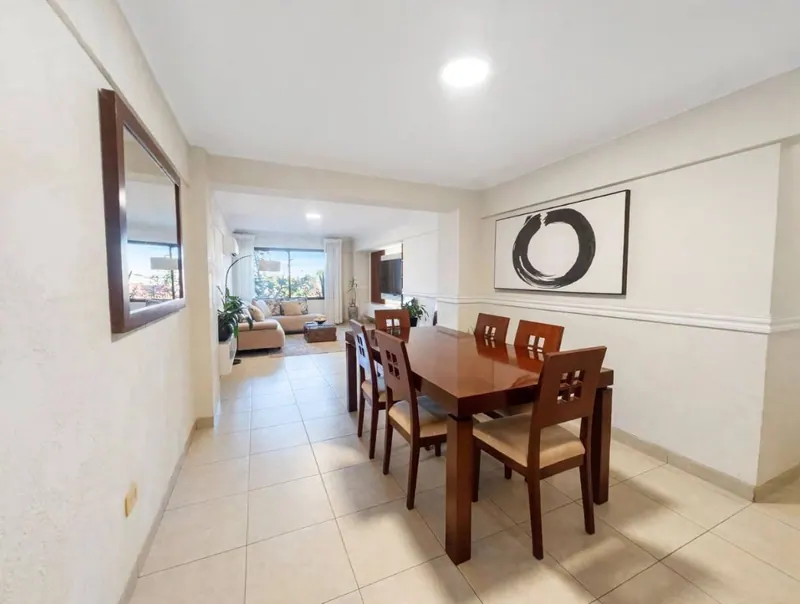 3-bedroom apartment for rent in Monseñor Rivero: foto 2 de 9