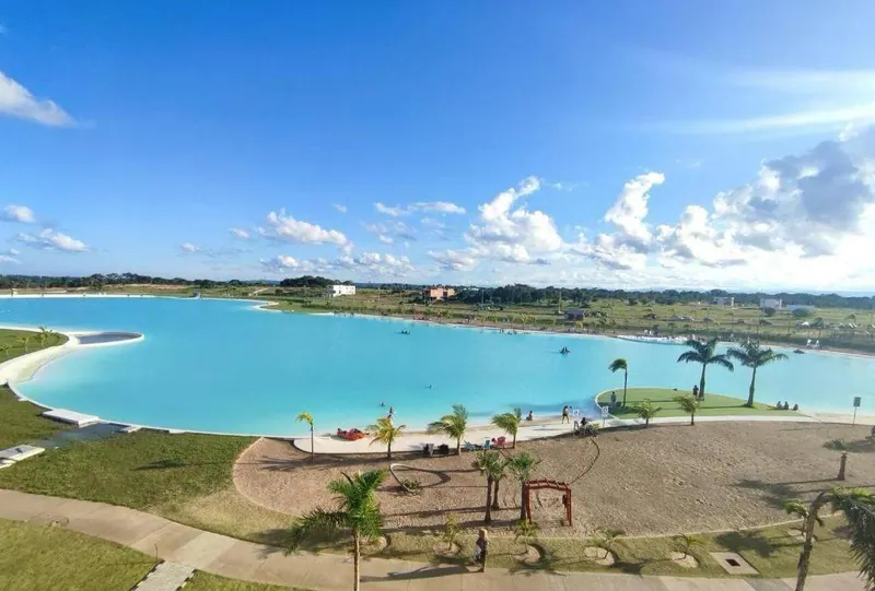 Terreno de 536,68 m² en venta en Mar Adentro, Urubó: foto 2 de 3
