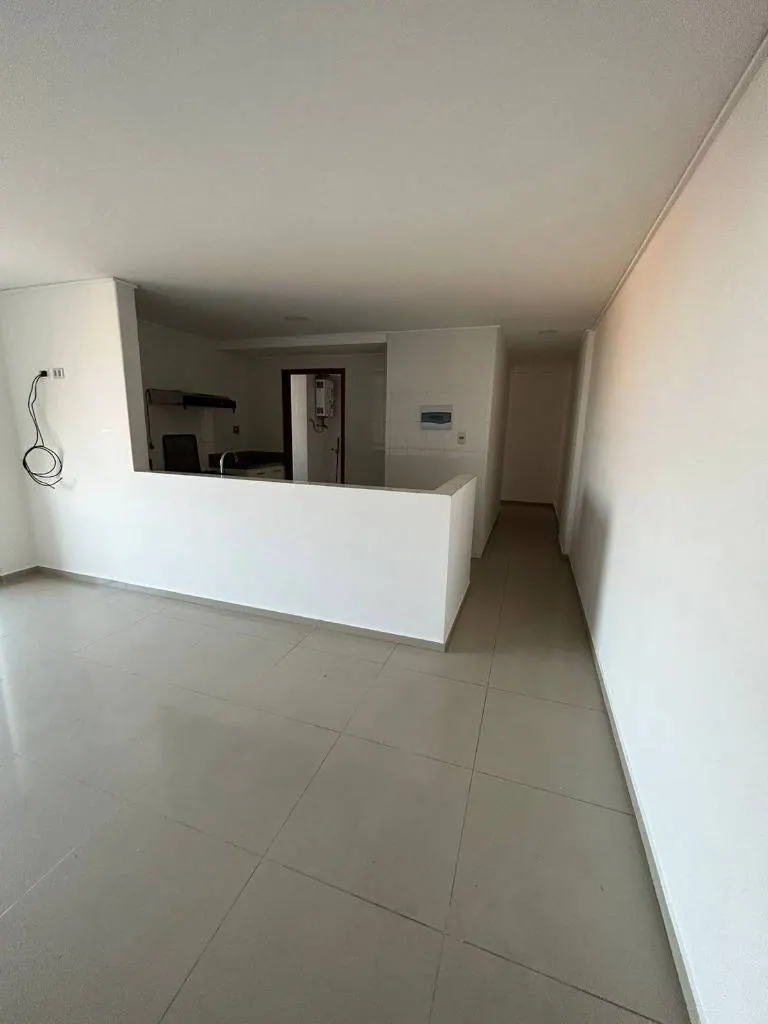 2-bedroom apartment for rent in Torre Barcelona: foto 2 de 18