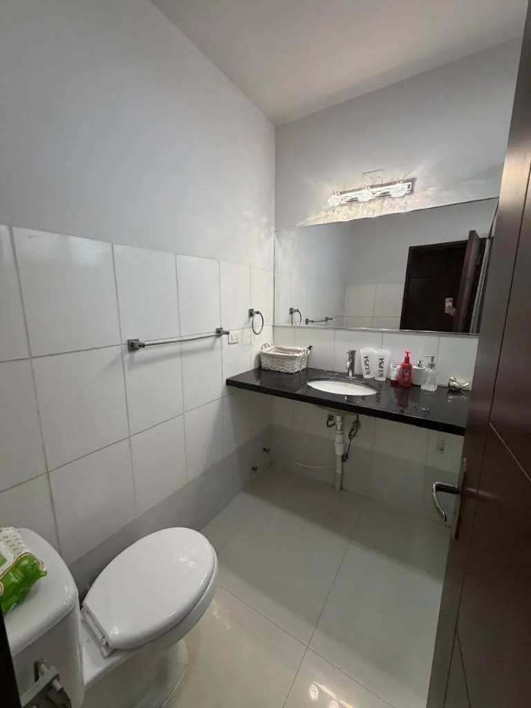Casa de 4 dormitorios en anticrético en la Av. Mutualista, Zona Norte: foto 7 de 13