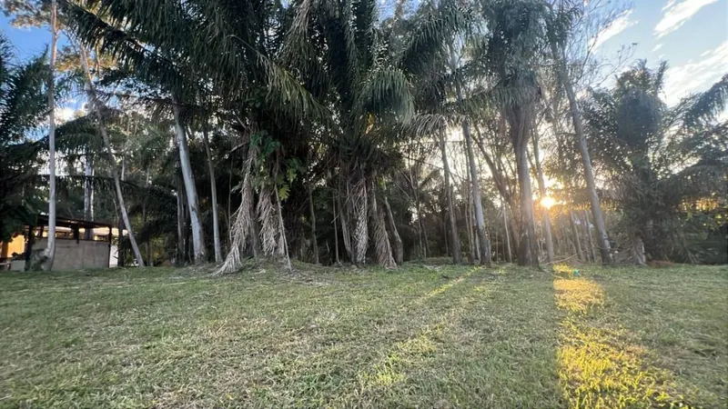 810 m² lot for sale in the Bella Flor gated community, Urubó: foto 1 de 5
